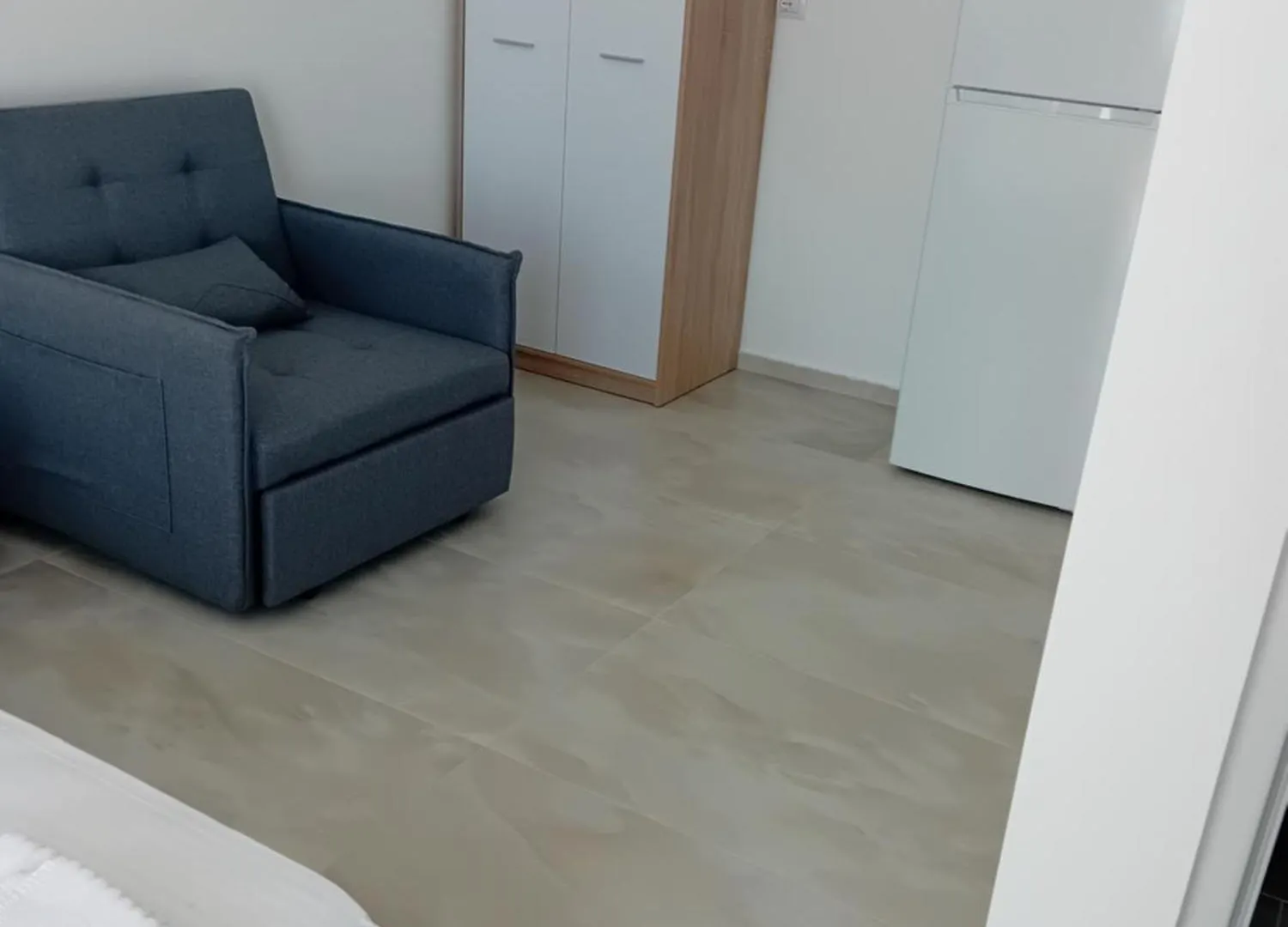 Zhupa Guesthouse Dhermi